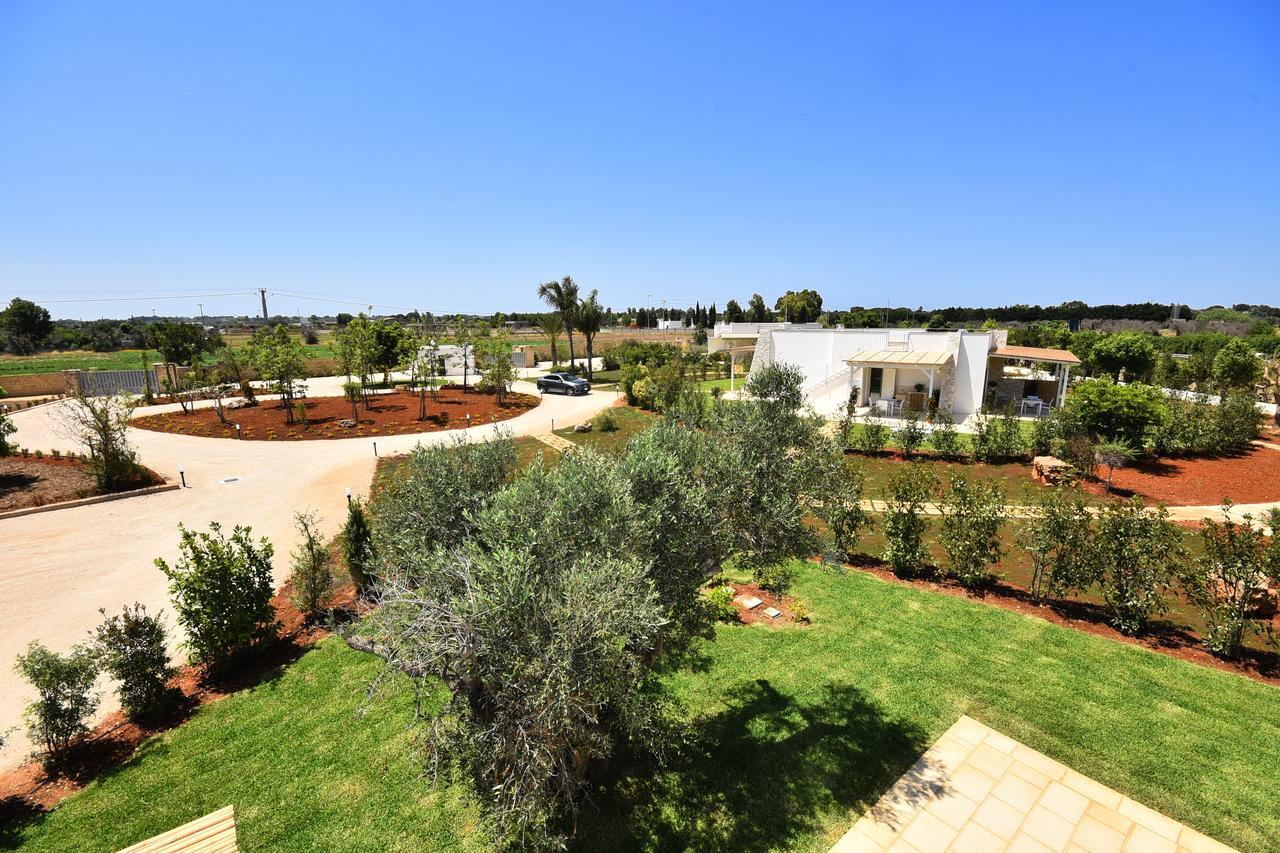 Borgo Fiorito Relais Bed & Breakfast Parabita Exterior foto