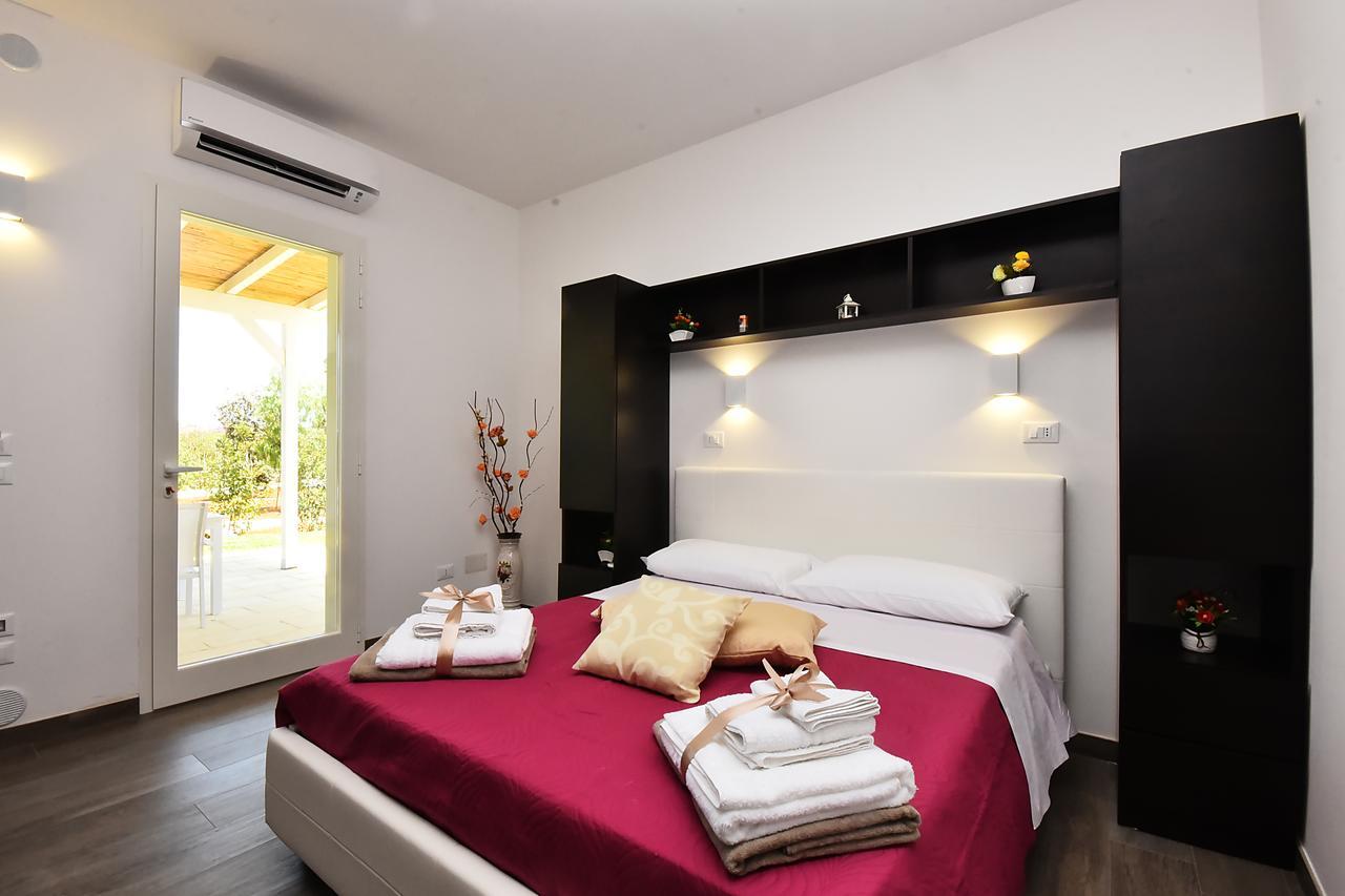 Borgo Fiorito Relais Bed & Breakfast Parabita Exterior foto