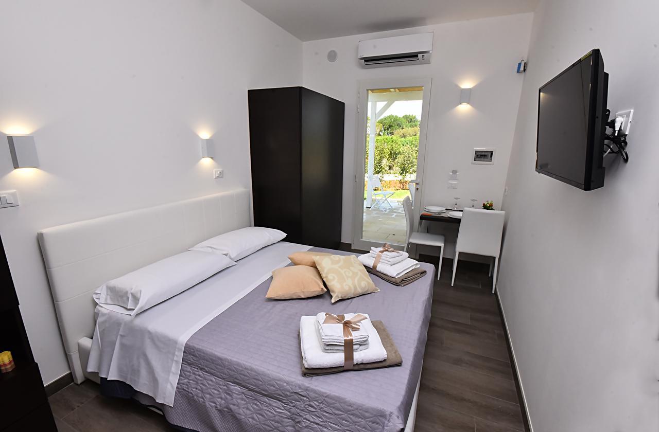 Borgo Fiorito Relais Bed & Breakfast Parabita Exterior foto