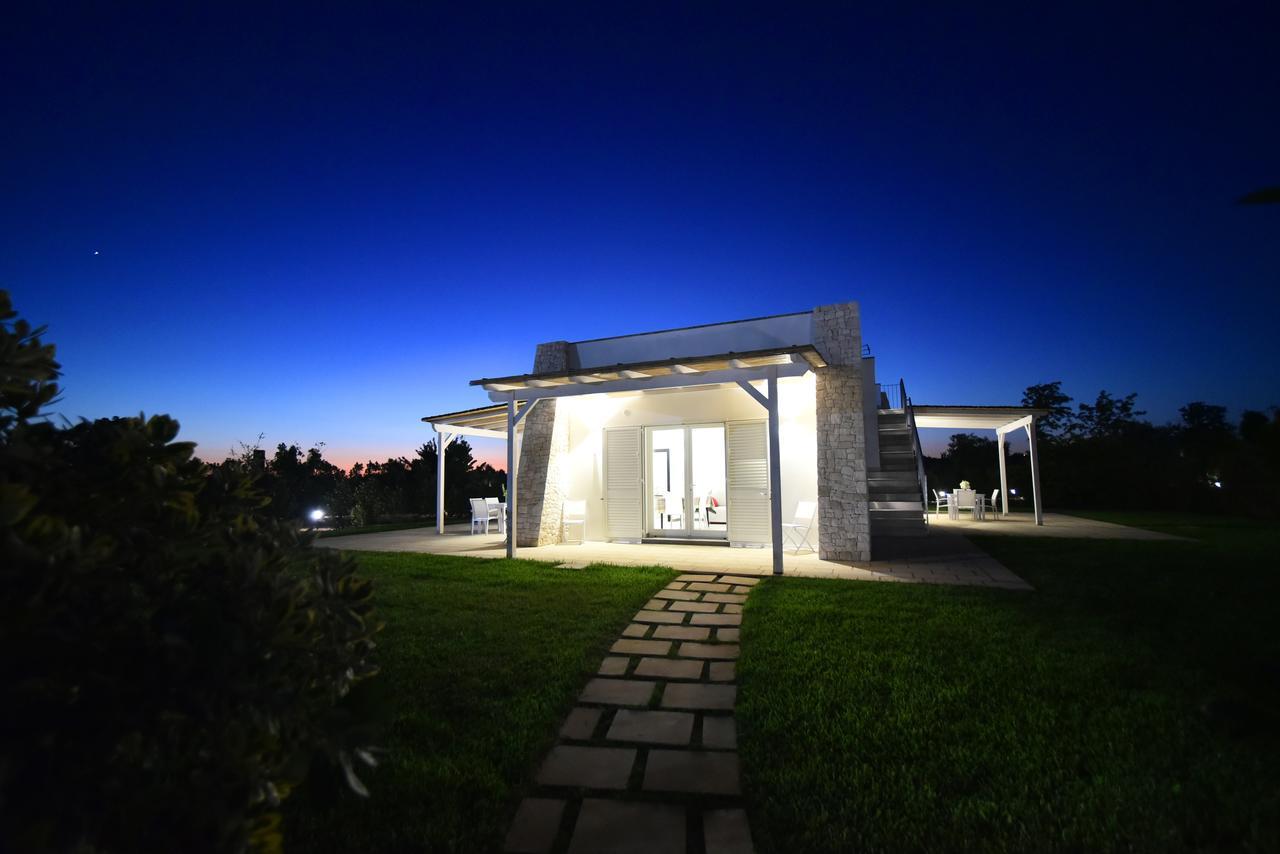 Borgo Fiorito Relais Bed & Breakfast Parabita Exterior foto