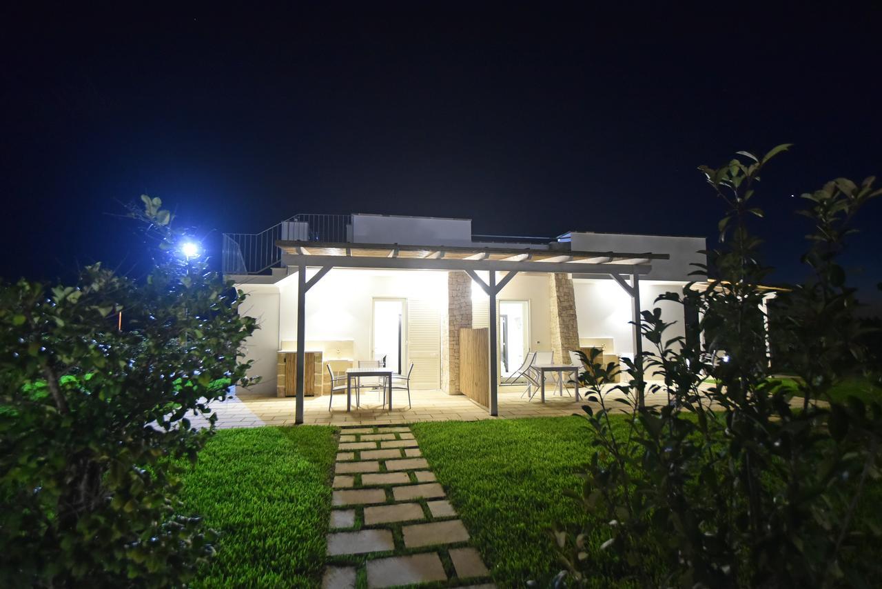 Borgo Fiorito Relais Bed & Breakfast Parabita Exterior foto