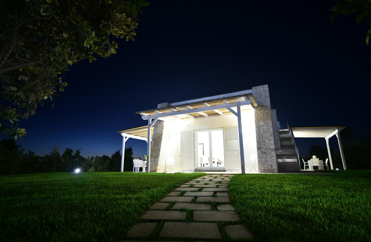 Borgo Fiorito Relais Bed & Breakfast Parabita Exterior foto